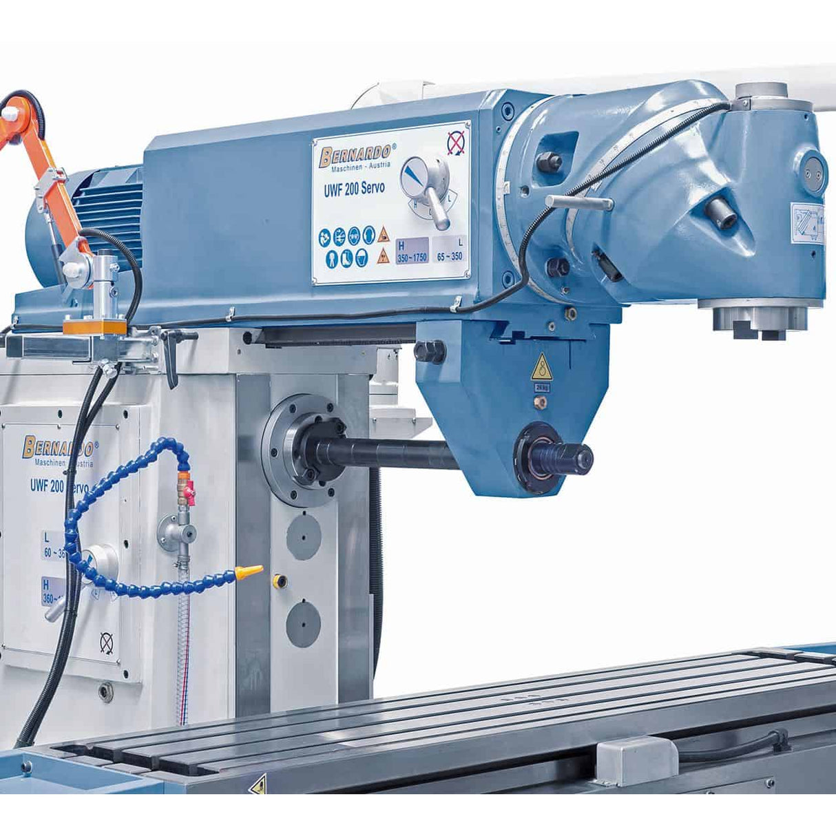 Bernardo UWF 200 Servo – Fresatrice Universale con torretta servoassistita