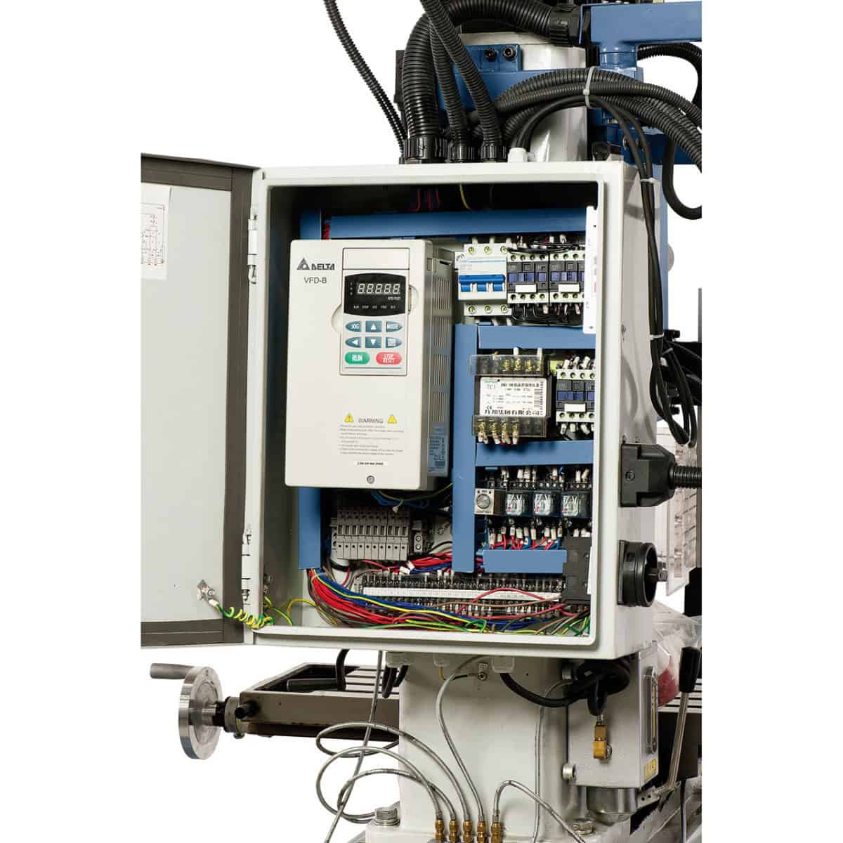 Bernardo Trapano-fresatrice FM 55 HSV Vario con DRO a 3 assi