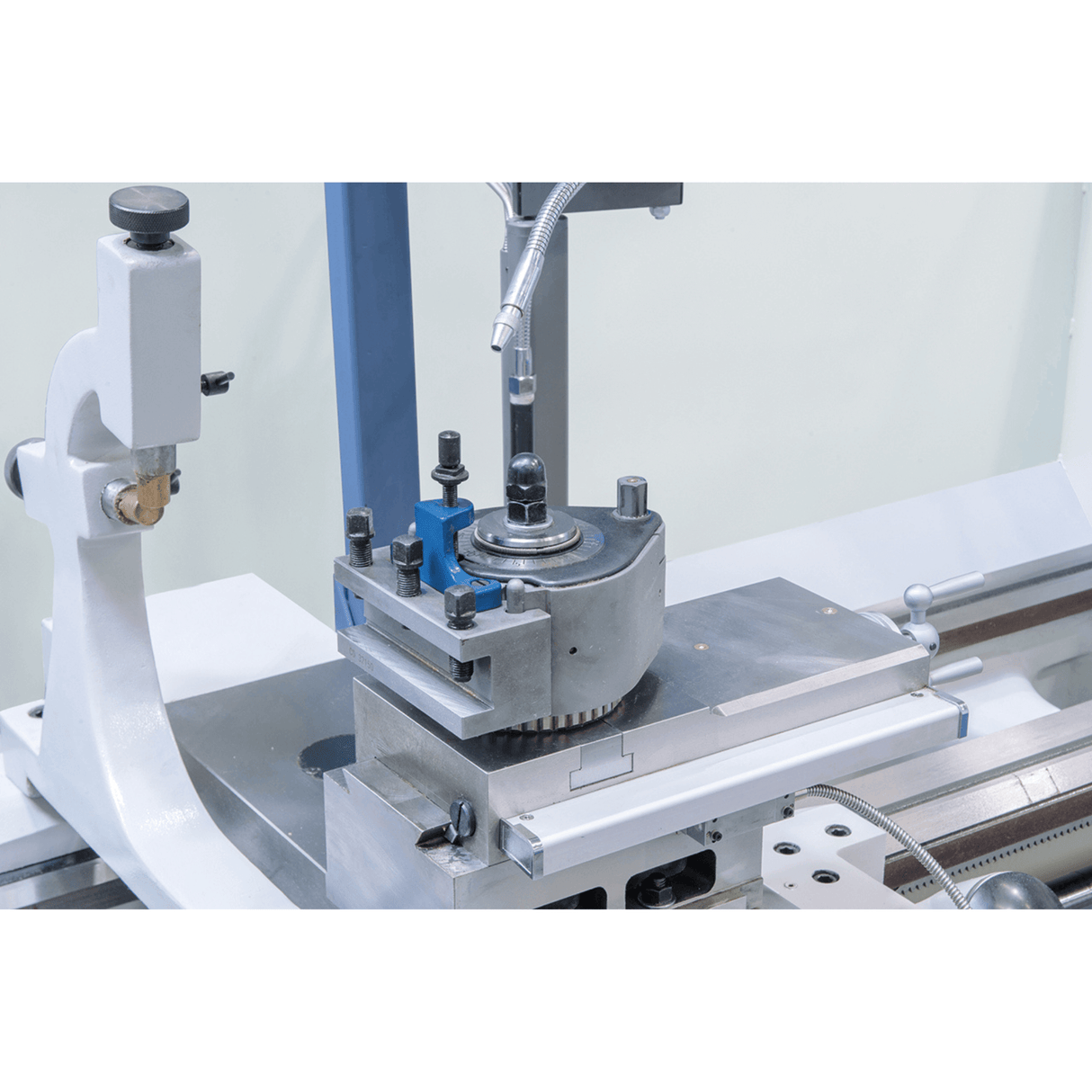 Bernardo Goliath 660 x 1500 – Tornio industriale pesante con DRO 3 assi