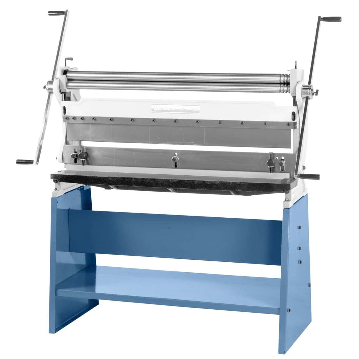 Basamento modello C installato sotto 3 in 1 - 1016 per garantire stabilitĆ e sicurezza durante le lavorazioni su lamiera.