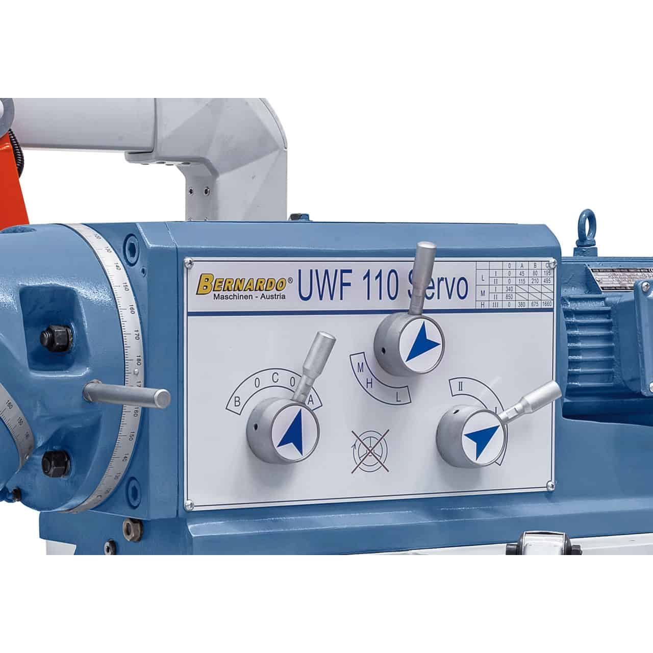 Bernardo Fresatrice Universale  UWF 110 Servo con DRO a 3 assi