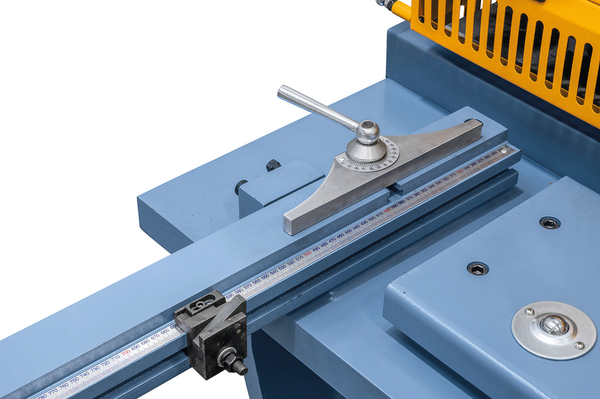 Hydraulische guillotineschaar Bernardo HKS 2000 x 10 – plaat 10 mm, snede 2000 mm