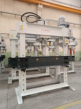 Plaatpers Durendus Serie DW Hydraulische pers 120 Ton met cilinder Schuivend