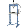 Pressa da officina Bernardo WK 20 FH da 20 tonnellate con ritorno automatico del pistone, pedale incluso e tavolo regolabile.