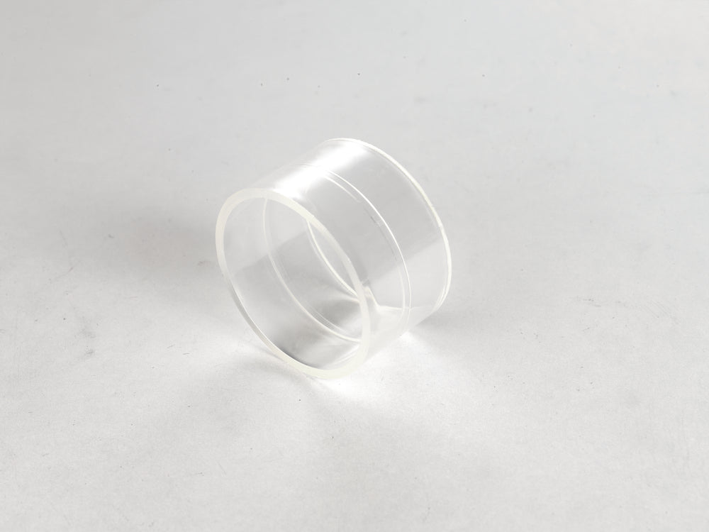 Connettore trasparente da 2,5 pollici per collegare tubazioni di aspirazione e controllare visivamente il flusso d’aria.