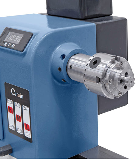 Griffe a gradini compatibili con mandrino M70, ideali per garantire serraggio preciso e adattabile su pezzi di diverse dimensioni.