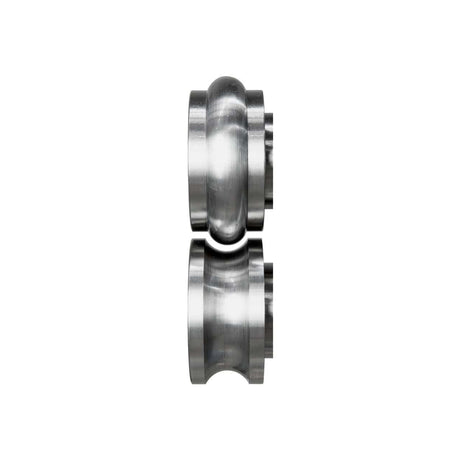 Rulli speciali Typ A5 con profilo da 1" installati su MSM 300 C per realizzare cordonature ampie e precise su lamiera.