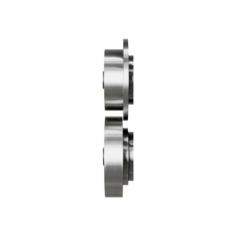 Rulli speciali Typ A7 con profilo flangia 3/8" installati su MSM 300 C per realizzare bordature rialzate precise su lamiera.