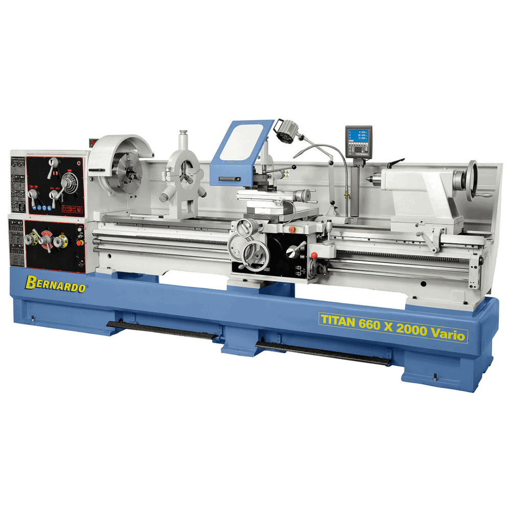 Tornio parallelo pesante Bernardo TITAN 800 x 3000 Vario con distanza punte 3000 mm, foro mandrino 105 mm e accessori completi inclusi.